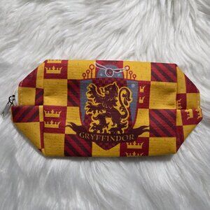 Harry Potter Gryffindor Cosmetic Bag